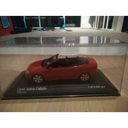 Opel Astra G Cabrio ombouw minichamps 1:43 (incl ovp)