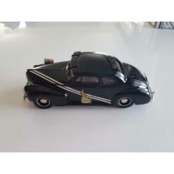 Durham Classics - Chevrolet Deluxe Coupe handgemaakt 1/43