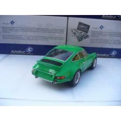 Porsche 911 2.8 RSR Groen Solido 1/18