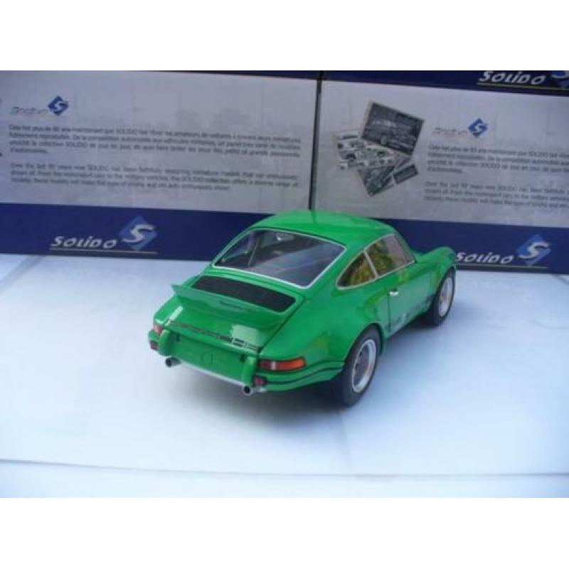 Porsche 911 2.8 RSR Groen Solido 1/18