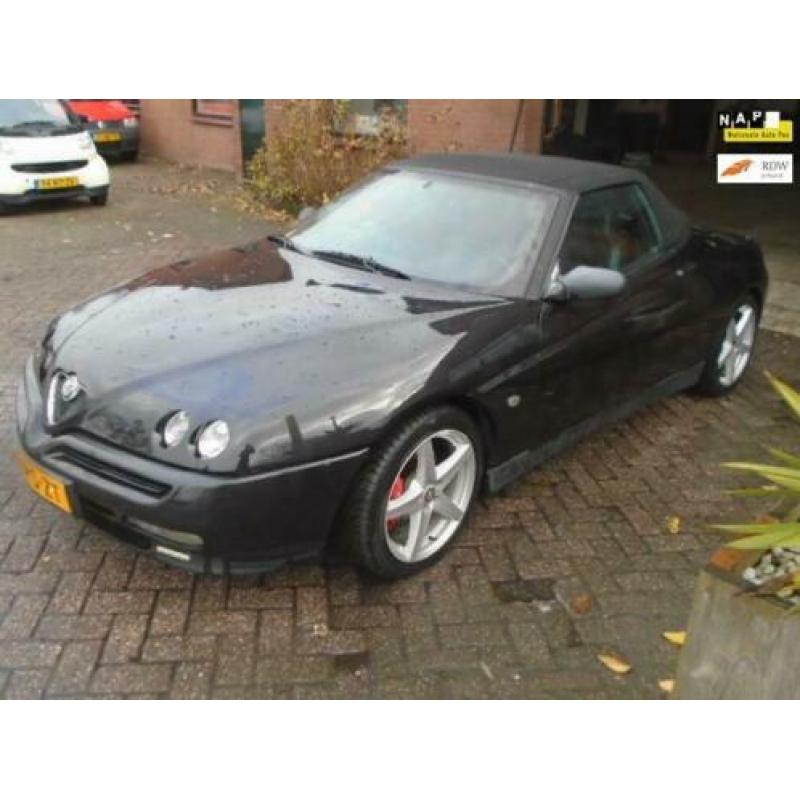 Alfa Romeo Spider 3.0-12V V6 L cabrio,bj97,leer,airco,enz,mo