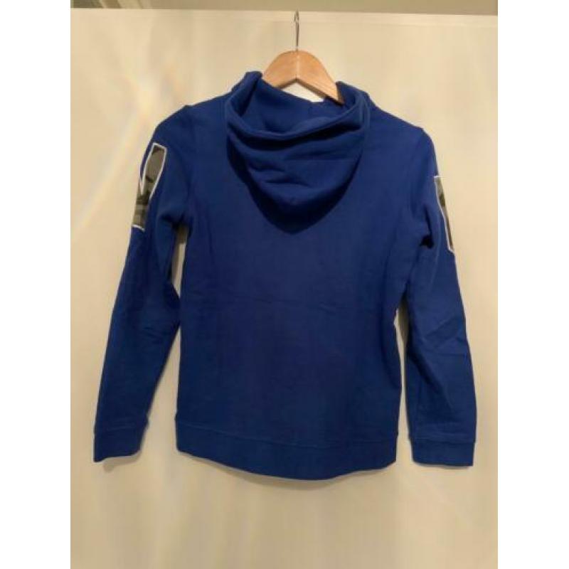 Sweater met capuchon maat 146 / 152