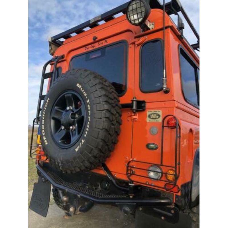 Land Rover Defender 90 TD5 ST WGN HR 2004