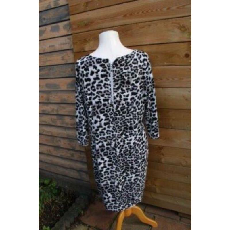 Jurk grijs panter/ leopard Dress In mt 46