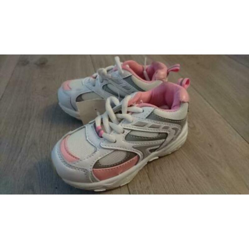 Schoenen wit/roze, maat 25, NIEUW!