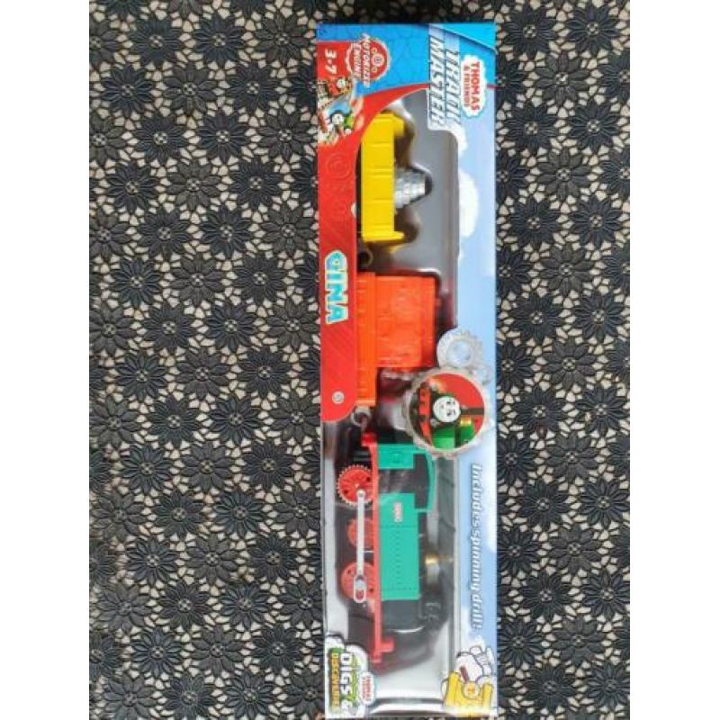 Thomas de trein trackmaster gina nieuw