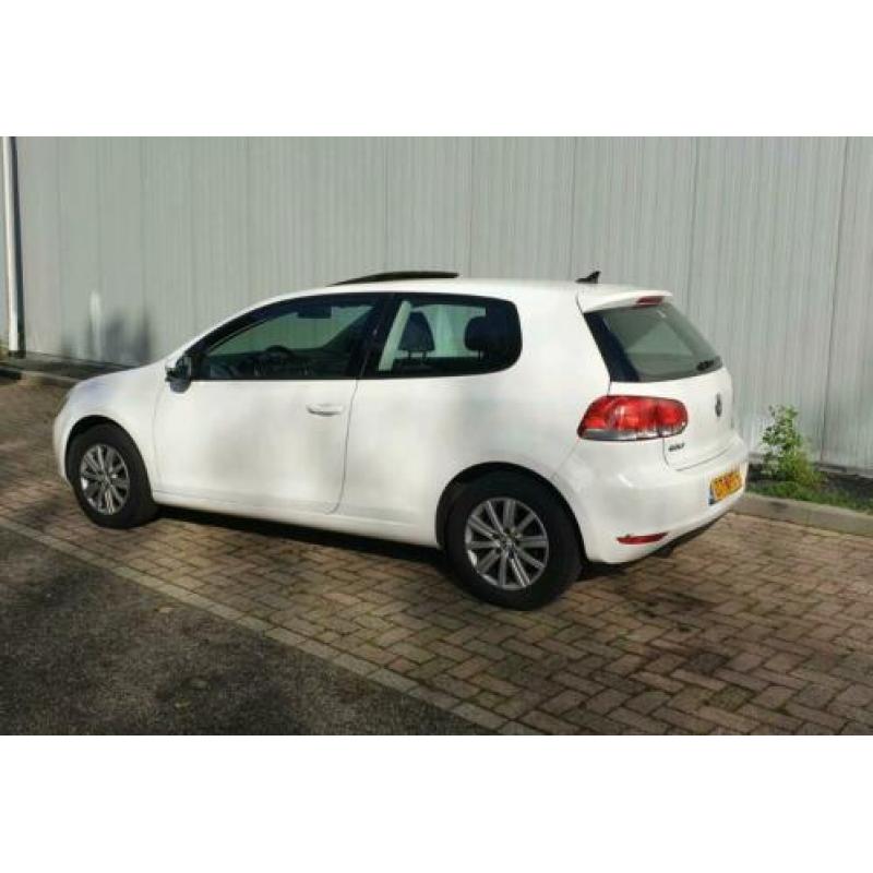 ? VW Golf 1.6 TDI BlueMotion DSG7 ?