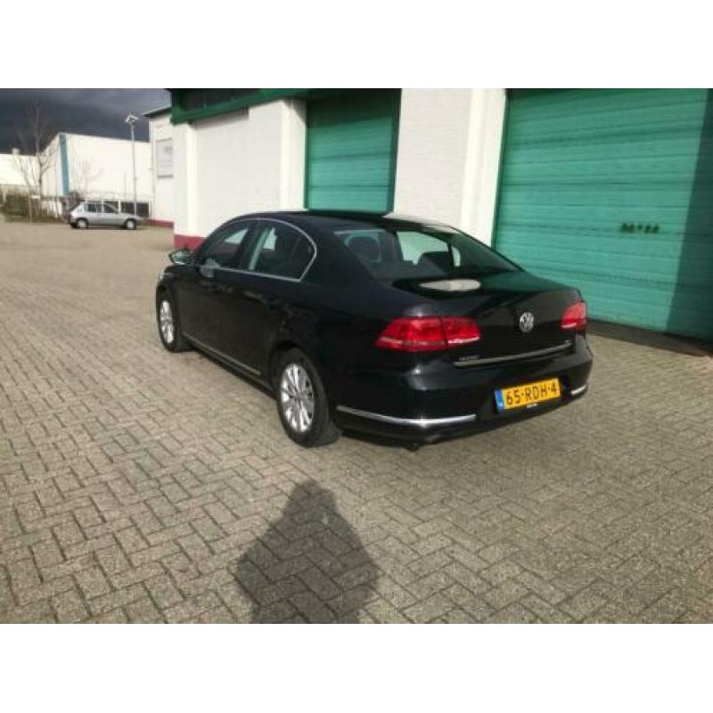 Volkswagen Passat 1.4 TSI 90KW 2011 Zwart