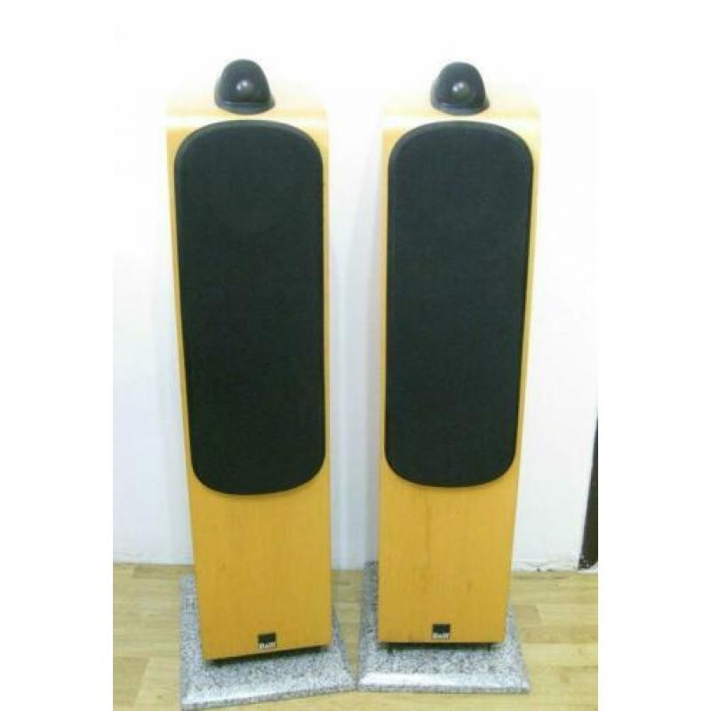 Bowers & Wilkins 704 speakers Kleur Ahorn