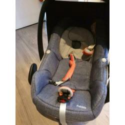 Twee maxi cosi Pebble nieuwstaat