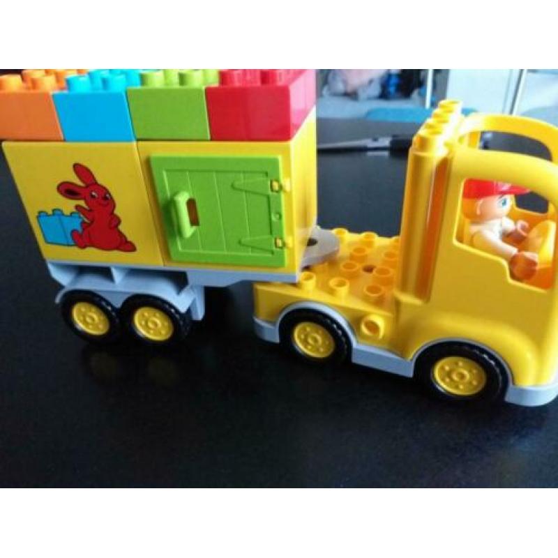 Duplo mooie vrachtwagen. 10601