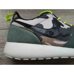 Nike Roshe Run sneakers maat 36.5