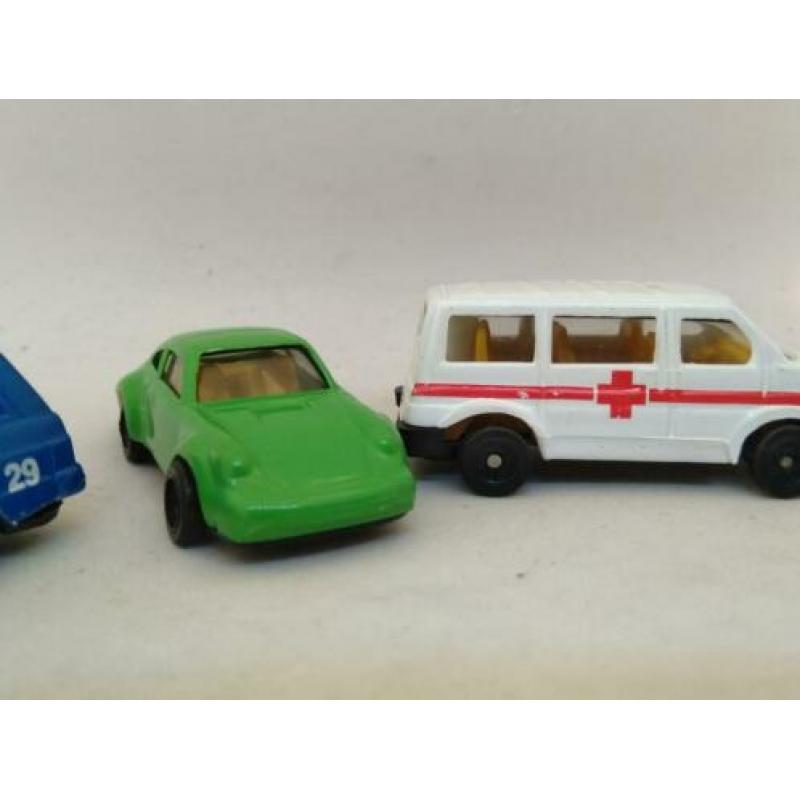 Porsche 911 Volkswagen T4 ambulance range rover 1:87 Pol