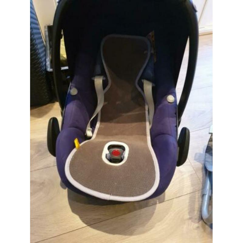 Twee maxi cosi Pebble nieuwstaat