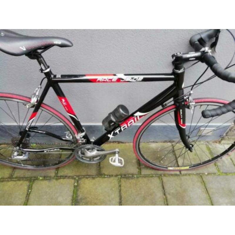 XTRAIL Shimano Tiagra Triple 30 versnellingen GRATIS schoene