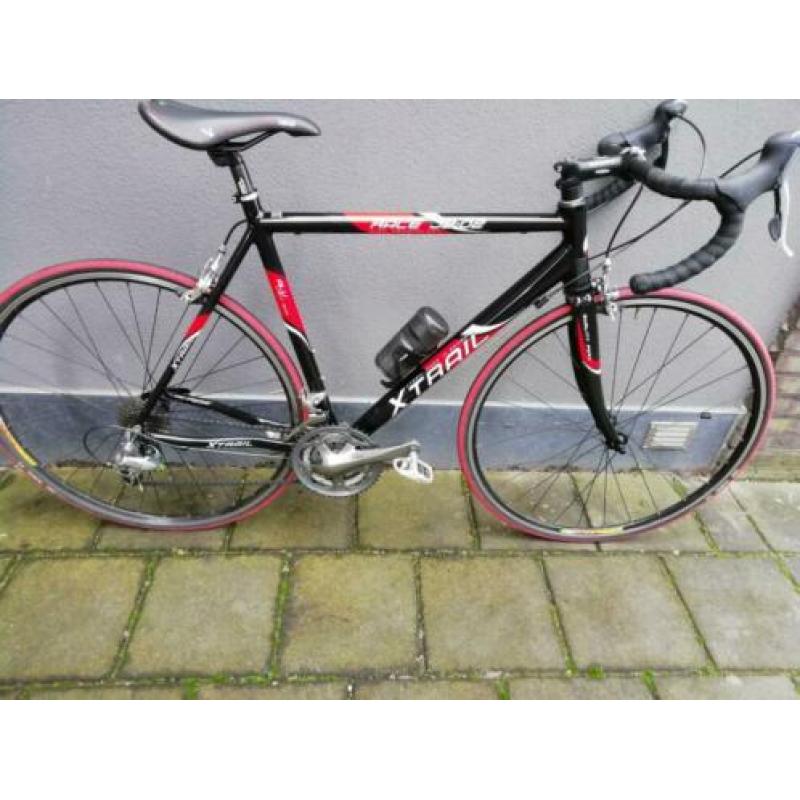 XTRAIL Shimano Tiagra Triple 30 versnellingen GRATIS schoene