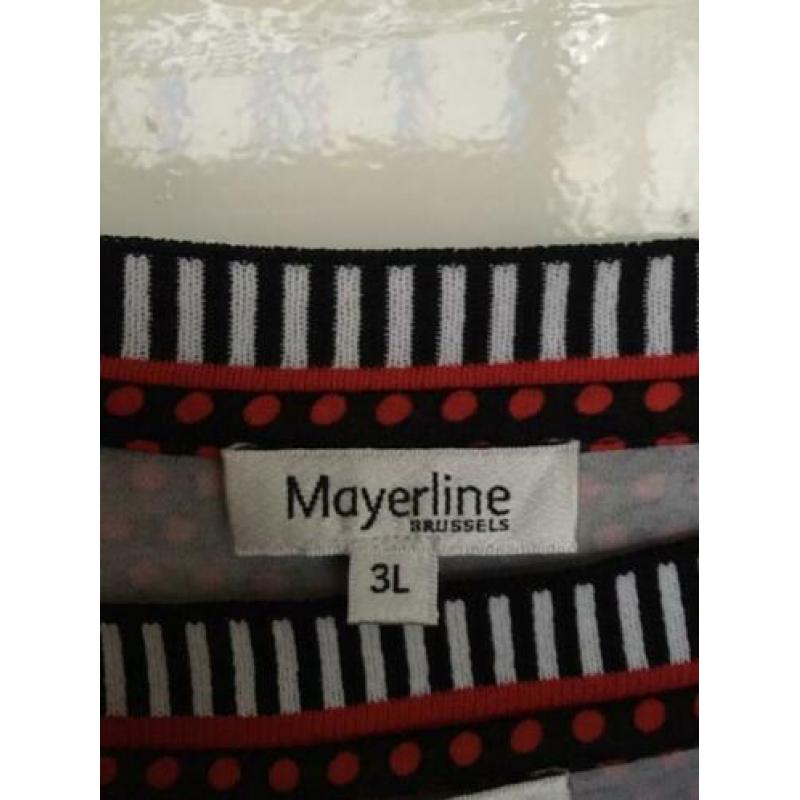 Mayerline twinset maat 3L