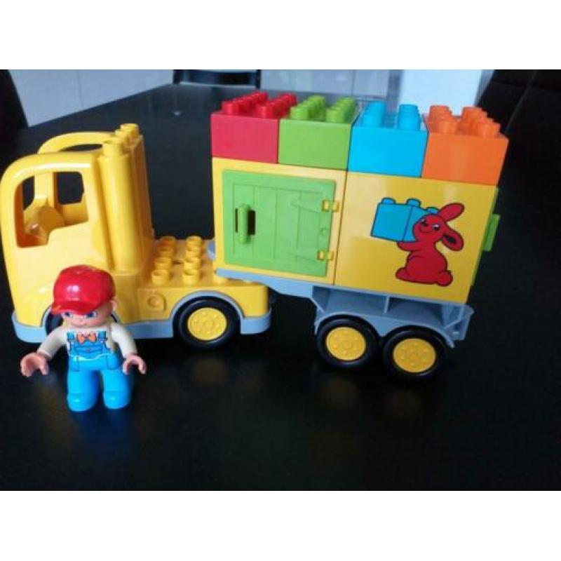 Duplo mooie vrachtwagen. 10601