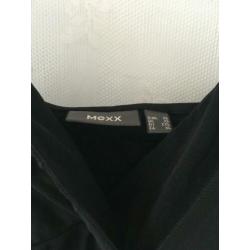 MEXX top maat XL (valt klein)