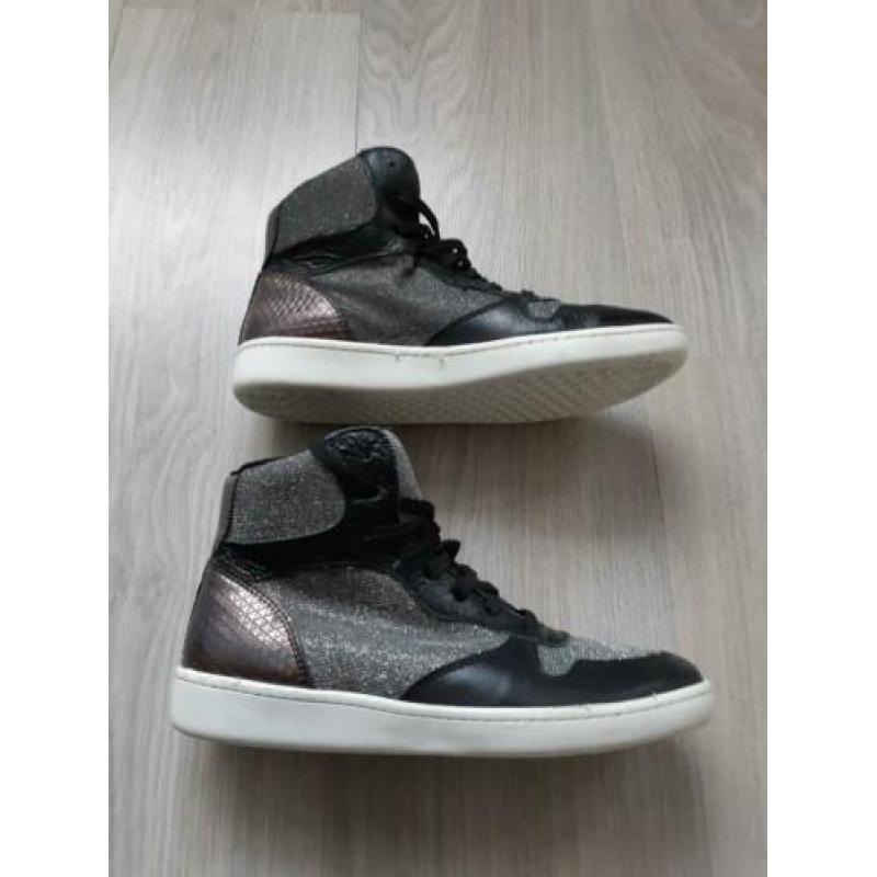 Sneakers maat 39