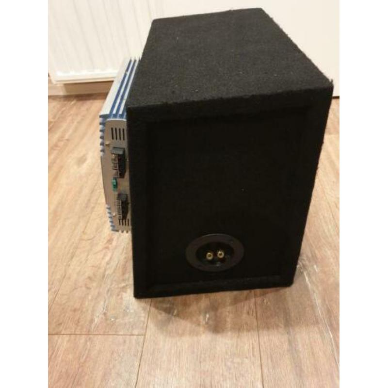 Pioneer subwoofer + signat fury 400 versterker