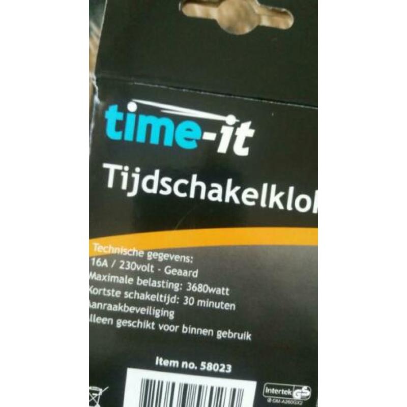 Tijdschakelklok~ Nieuw