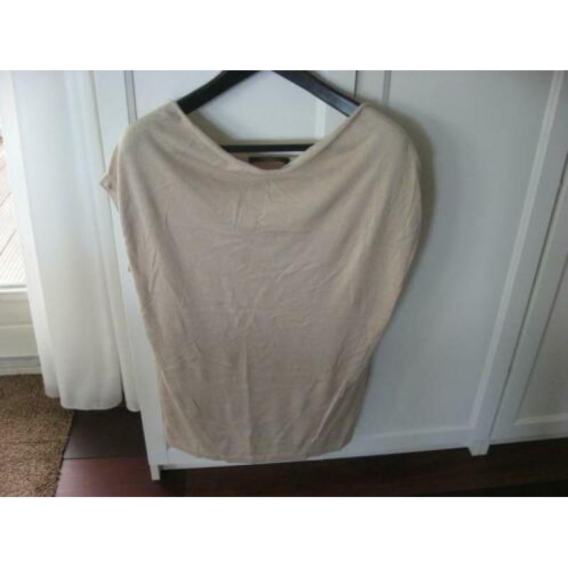 mooi beige top/truitje van Weekend MaxMara, mt XL