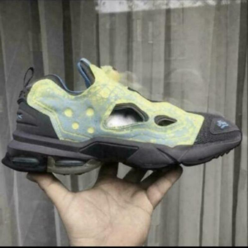 REEBOK FURY PUMP-‘DMX”/vintage/DEADSTOCK/Size 44-44.5