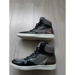 Sneakers maat 39