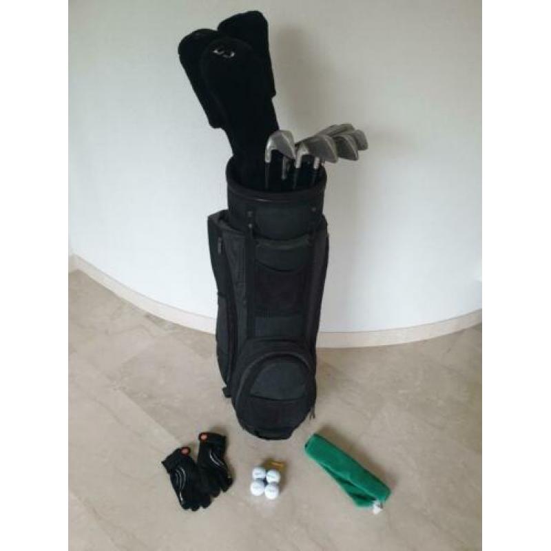 Complete beginner golfset incl tas, handschoenen en 4 ballen