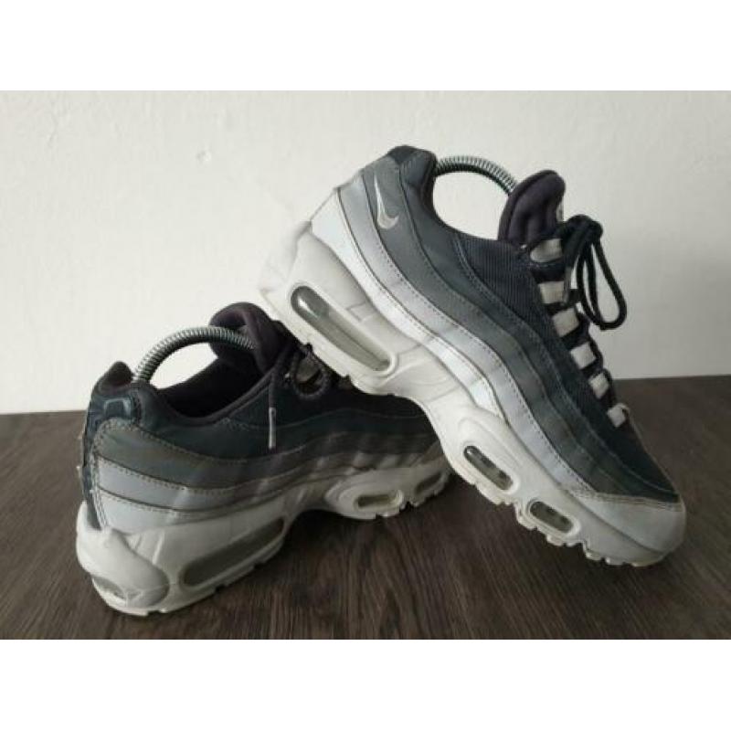 Nike air max 95 maat 40