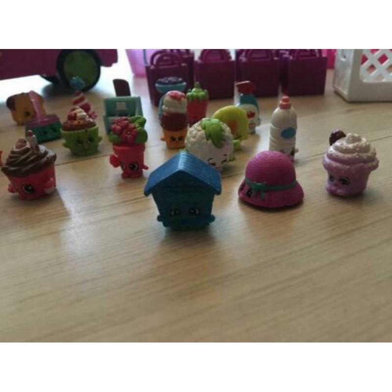 Shopkins ijswagen met vele extra’s