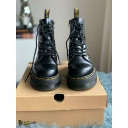 Dr Martens Jadon maat 38