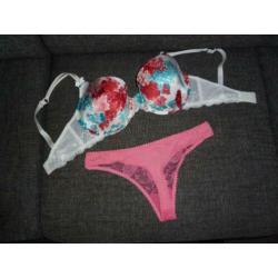 lingerie setje bloemmotief