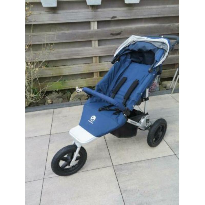 EasyWalker Sky complete set (reiswieg en wandelwagen)