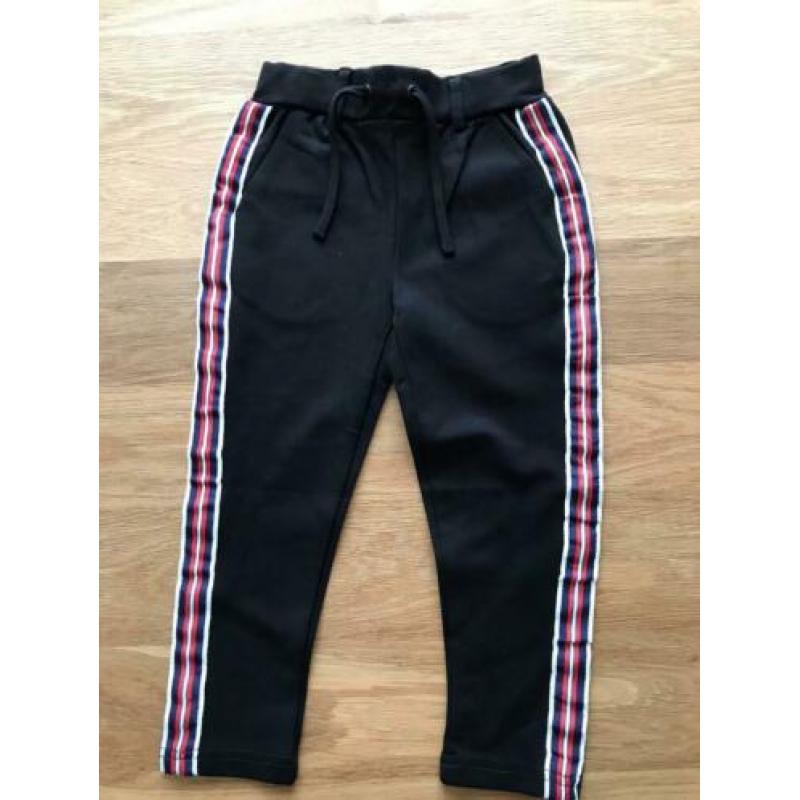 Name it broek maat 104