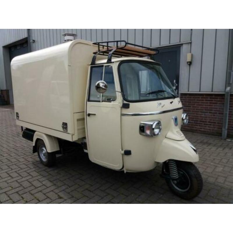 Sierstrip Plakstrip chroom Piaggio Ape Apecar Foodtruck Tuk