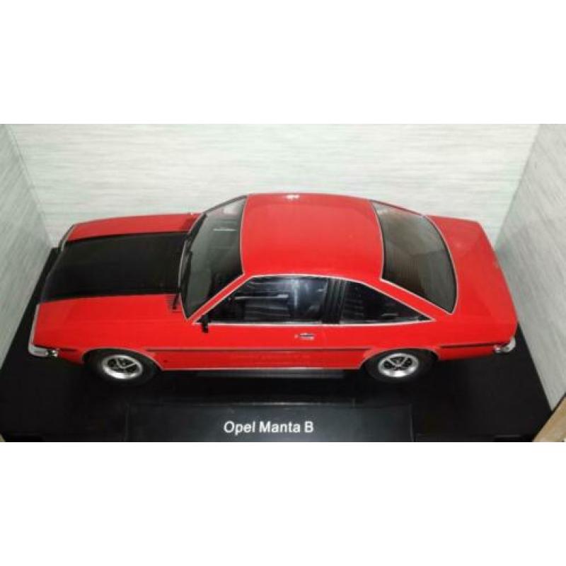 MCG 1:18 Opel Manta B SR 1975 rood/matt zwart nieuw in doos