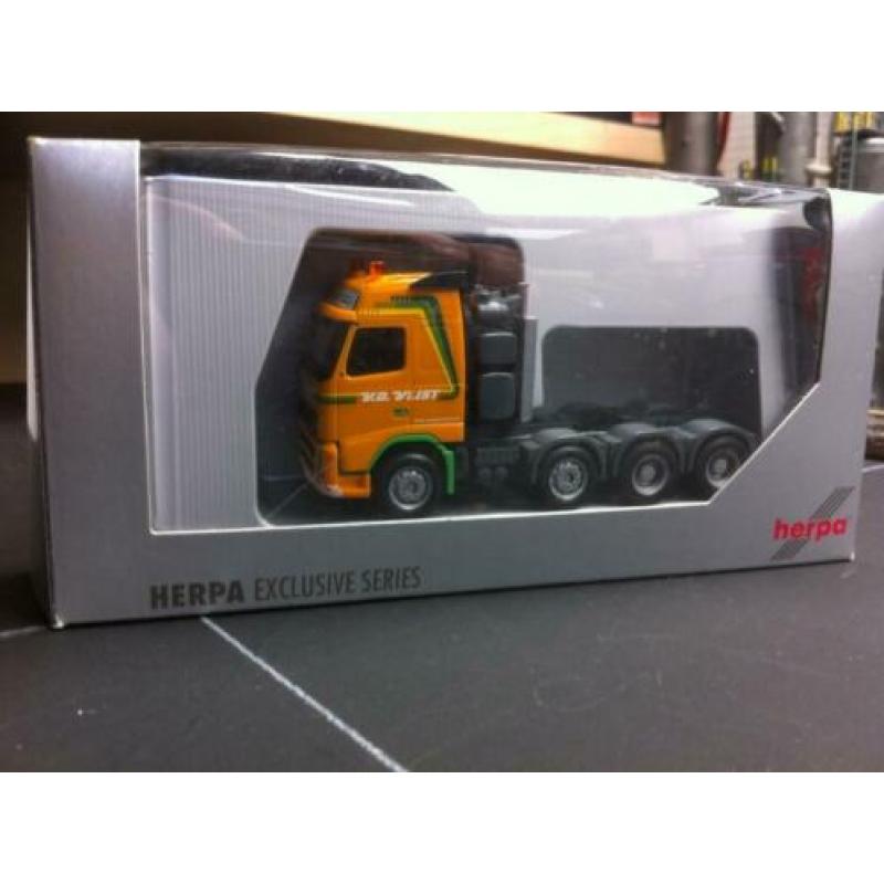 Herpa zwaar Transport v.d Vlist Volvo 4 asser Truck