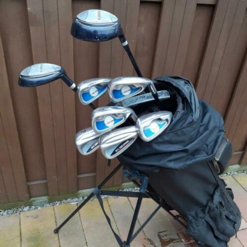 Complete golfset St George in Sunmountain golftas en extra's