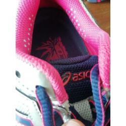 Asics hardloopschoenen maat 38 nieuw