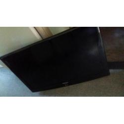 Tv LCD Samsung 37 inch met defect sneeuwt wel