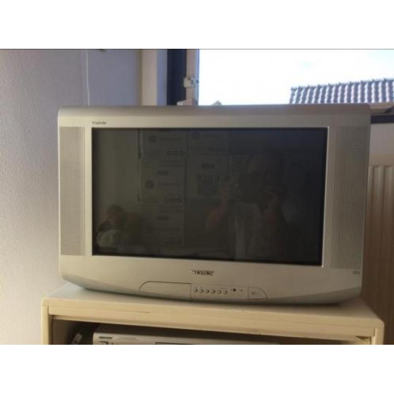 Sony trinitron kleuren TV 24 inch