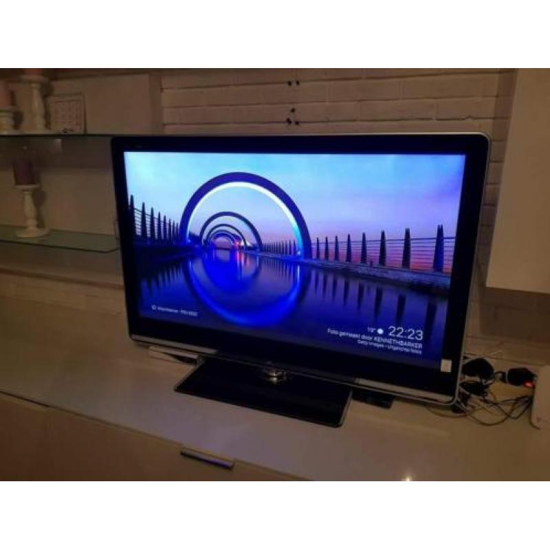 Sharp aquos led tv