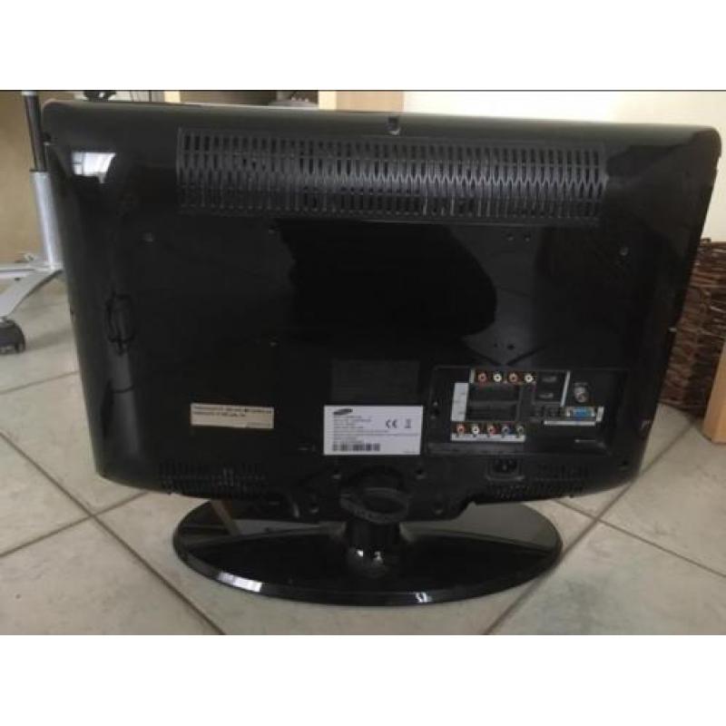 Samsung LCD tv